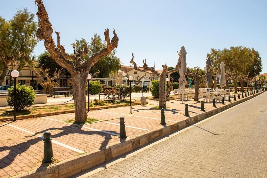 Lavrio Stone House 5 Min From The Centre/Port Apartment Exterior foto